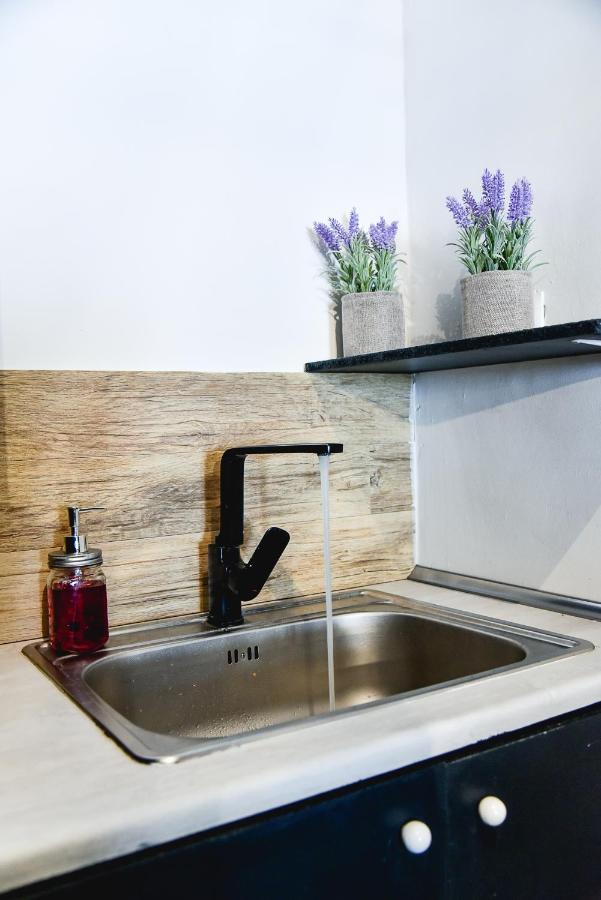 Home Plus Psirri Apartment Atina Dış mekan fotoğraf
