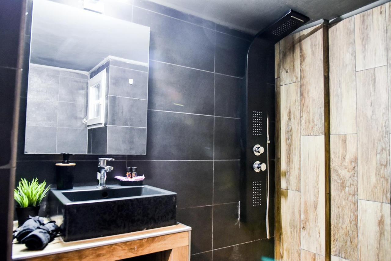Home Plus Psirri Apartment Atina Dış mekan fotoğraf